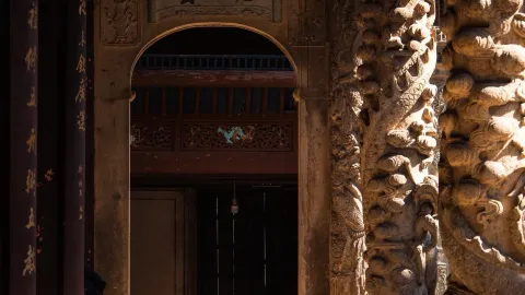 Shaoxing Hidden Gem: Ancient Architecture | Understanding the Millennial Spirit of Emperor Shun Through an Ancient Temple — traveler post in Shaoxing
