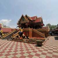 พระบรมราชานุสรณ์​ สมเด็จพระเจ้าตากสินมหาราช​ จันทบุรี​ 