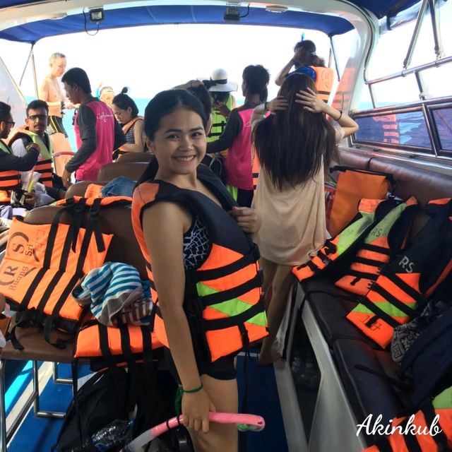 ทะเลสวน น้ำใส วิวหลักล้าน @เกาะนางยวน