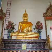 วัดภูเขาทอง