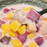 簡約精緻東南亞美食餐廳YUMMEE