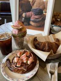 【龍山】クロワッサンといえばここ🥐Teddy Beurre House🧸