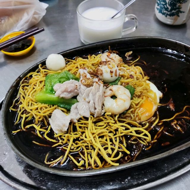 Traditional Wah Meng Cafe Ayer Itam Market 