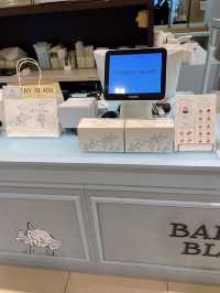 韓国/ソウル【高速ターミナル】韓国で人気のドーナツ屋さんのパン屋さんがデパ地下に登場！