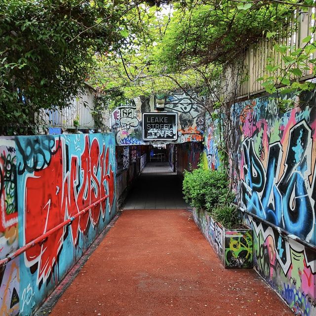 Beautiful arts work in the tunnel 