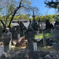 【京都府】嵐山の隠れた名所！？圧巻の嵐山羅漢！