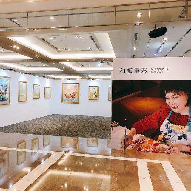 台北｜👩🏻‍🎨🎨🌈藝術家的美麗世界📍新光三越 台北信義新天地 A11