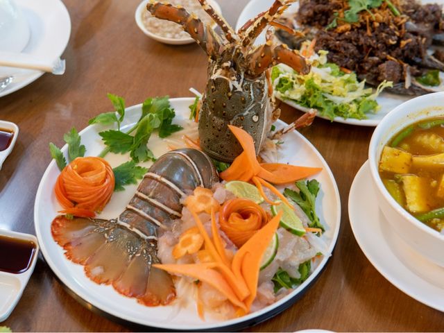 ร้านอาหารคุ้นลิ้นระนอง