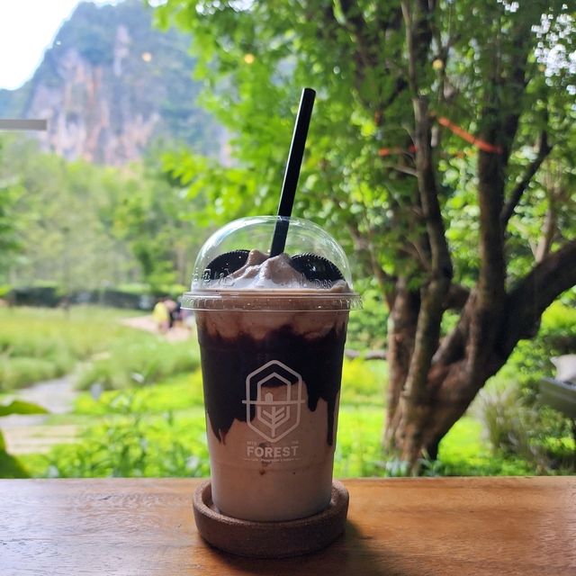 พังงาเหมืองสวยในหุบเขา