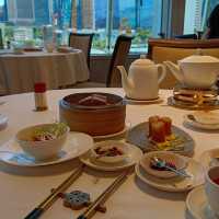 茗茶！嘆點心！ifc 國金軒 ！