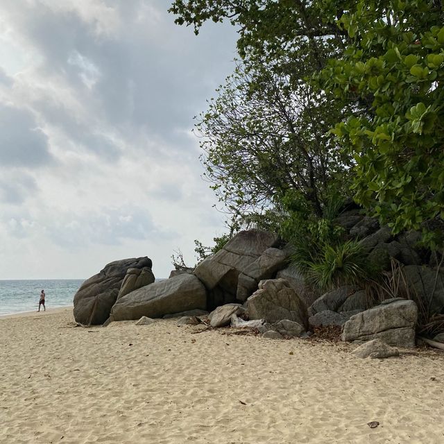 หาดในทอน
