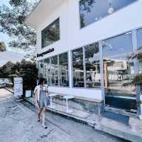 Bangnanian บางนาเนี่ยน