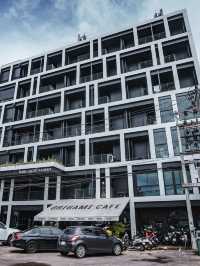 Blu Monkey Hub and Hotel Phuket ราคาเบาใจกลางเมือง