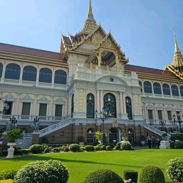 วัดพระศรีรัตนศาสดาราม หรือวัดพระแก้ว 