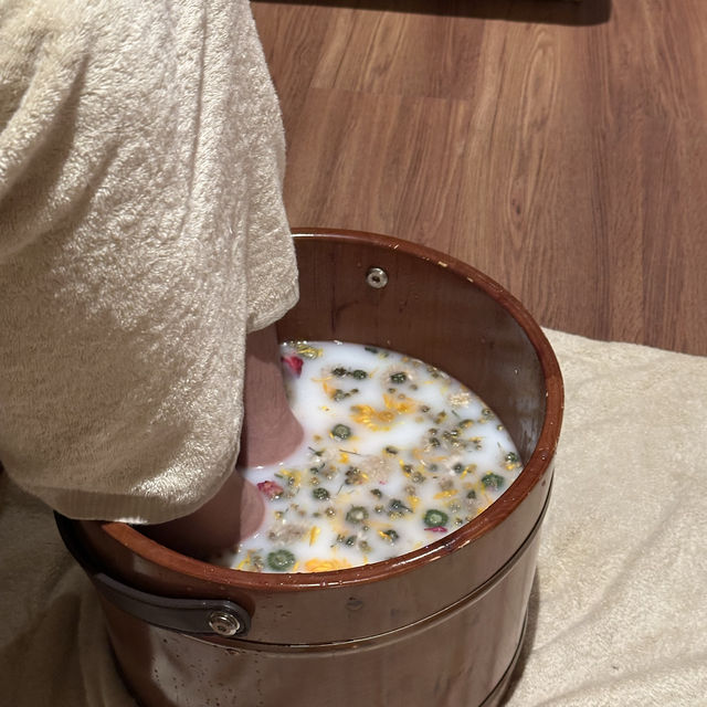 Chill嘆泰式皇室聖誕下午茶｜附送人氣正宗泰式按摩療程