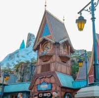 🏰Hong Kong Disneyland เปิดโซนใหม่ World of Frozen