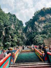 🇲🇾馬來西亞吉隆坡黑風洞👣位於山洞裡的印度廟