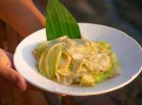ร้านอาหารริมทะเล 📍บางปู