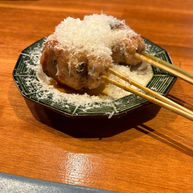 【大阪・東梅田】鶏精肉店が本気で営む焼き鳥店「梅田焼き鳥倶楽部」