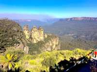 Three Sisters walk