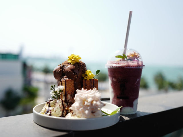 พิกัดคาเฟ่หลักร้อยวิวทะเลพัทยาหลักล้าน! 