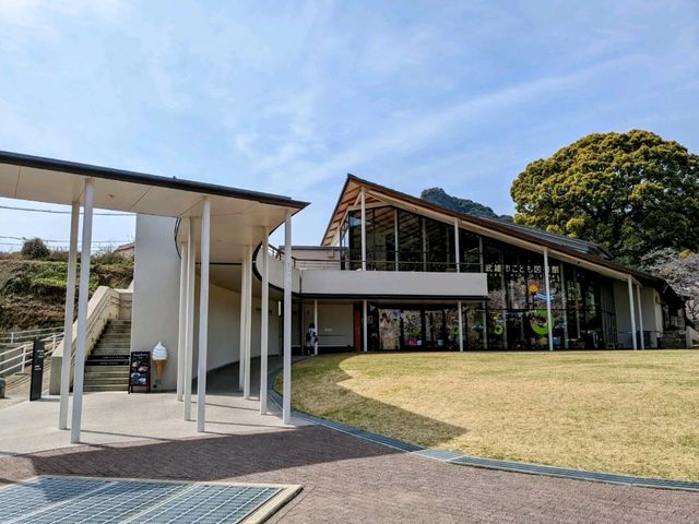 日本九州-文青必逛的最美圖書館：武雄市圖書館
