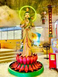 Exploring The Famous Guan Yin Temple Ipoh🇲🇾✨