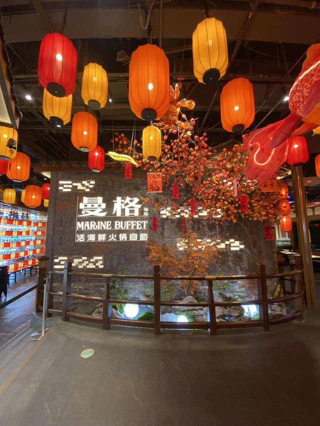 🌟曼格活海鮮火鍋🌟現切牛肉，壽司熱食，款式多到不得了！