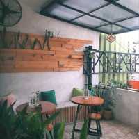 ONE OF THE COFFEE SHOPS ON JL. SABANG