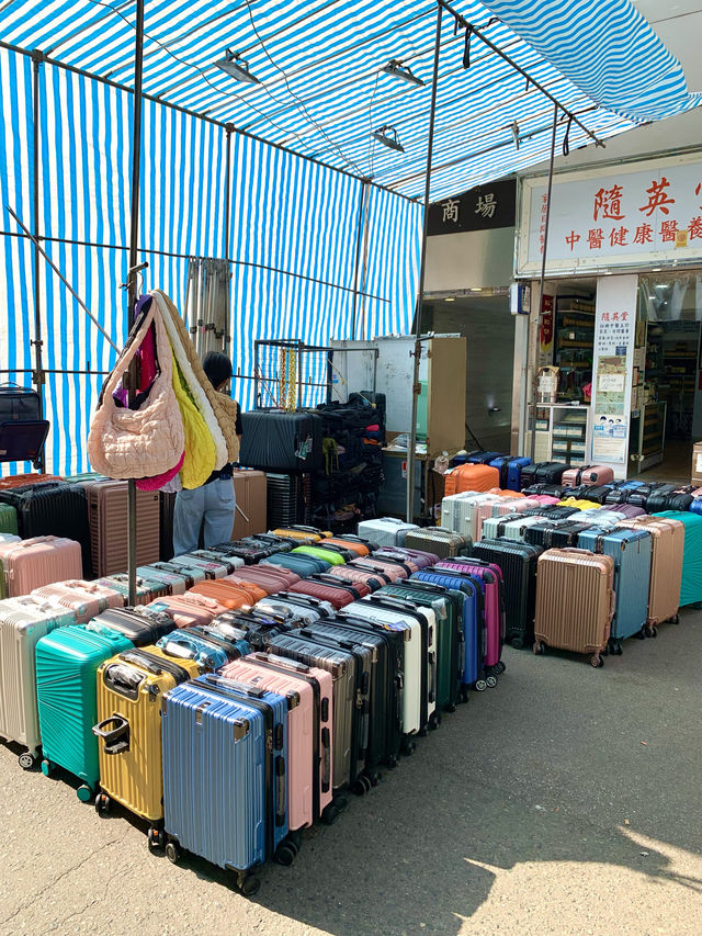 香港　香港観光　絶対外せない観光スポット　通菜街（トゥンチョイストリート）に行ってきたぞ！