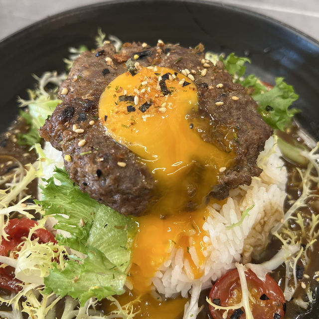 飽足感200分📍元朗 人氣CAFE