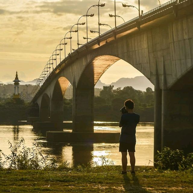 สะพานมิตรภาพไทย-ลาว 3 นครพนม - คำม่วน