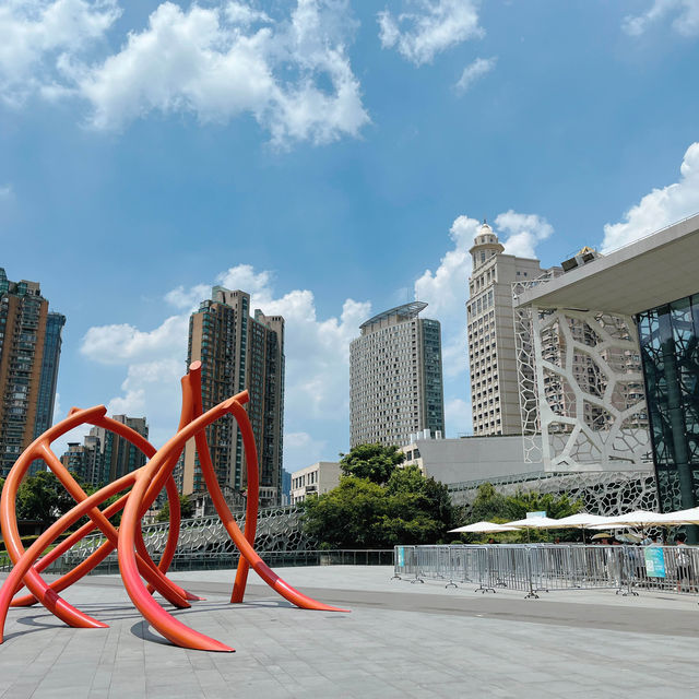 เดินเล่นกันที่ Shanghai Natural History Museum