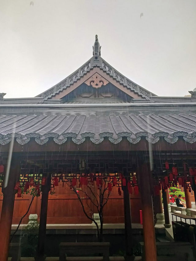  海上禪林──指月‧玉佛禪寺