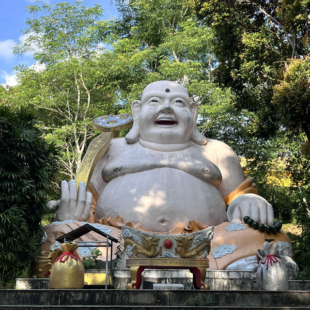 The serene Khohong Hill in Hat Yai