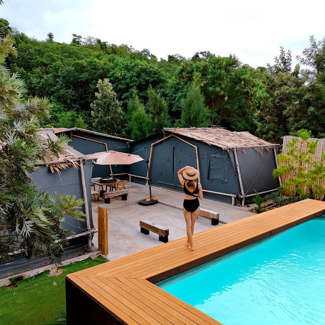 ที่พักเขาใหญ่สไตล์Glamping อาณาจักรพูลวิลล่า