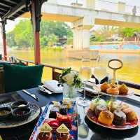 ล่องเรือดื่ม Afternoon tea. ที่เชียงใหม่