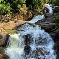 🇲🇾 Dive into Nature: Experience Langsir Waterfall