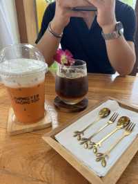 Thongyip Thongyod Cafe 🍭 กระบี่ 