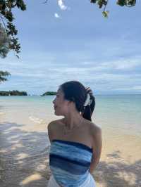เดินเล่นริมหาทับแขก 🏝️ กระบี่
