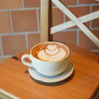 Rongmai mahachai cafe and stay