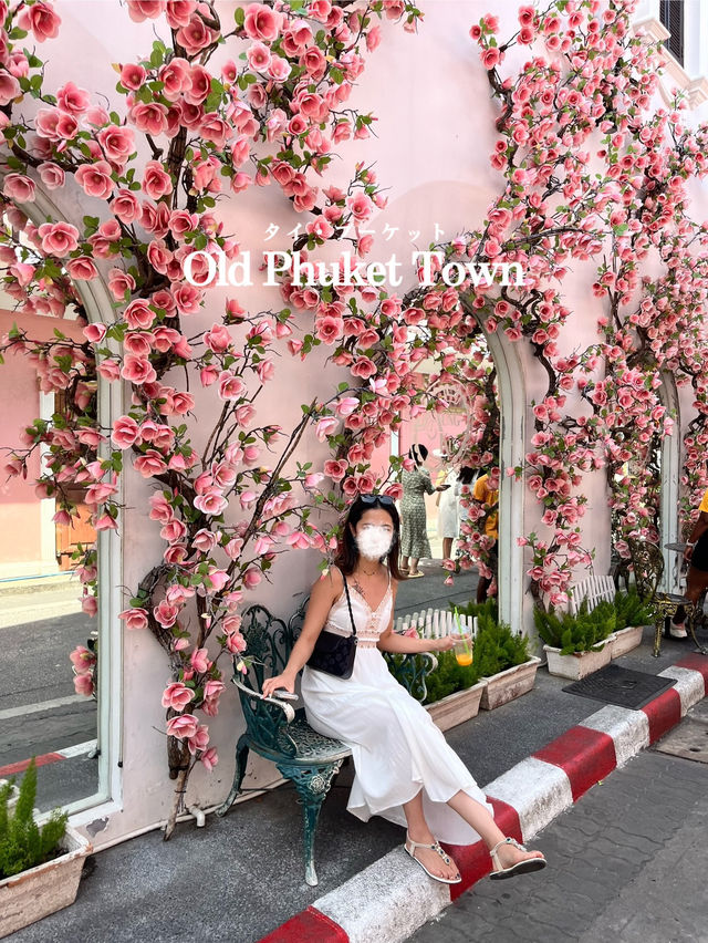 【🇹🇭プーケット 】カラフルなフォトスポット🩷🩵💛