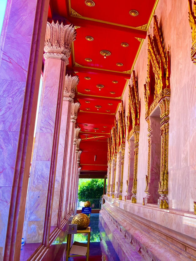 ศูนย์รวมความศรัทธา วัดเนินสุทธาวาส