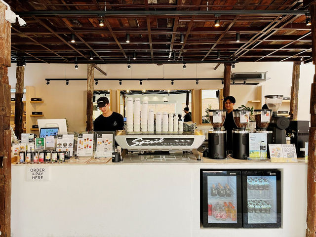 Single Origin Store Tha Pae