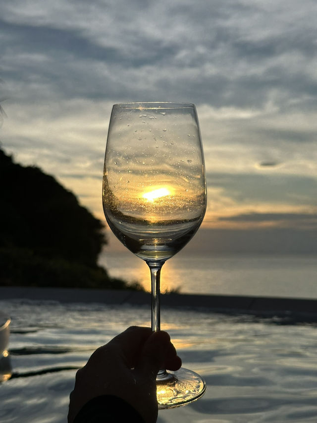 【兵庫県 淡路島】 インフィニティプールにジャグジーも！KONA RESORT AWAJI KAIで過ごす最高の休日
