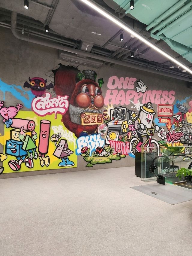 【バンコク】最新ショッピングセンター《One Bangkok》