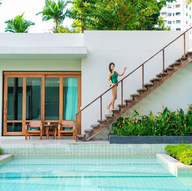 ที่พักติดทะเลชะอำ-หัวหิน สวย ครบ สระว่ายน้ำปังมาก