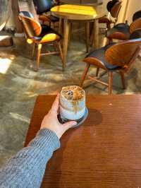 흑임자라떼가 맛있는 카페 <갱갱>