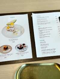 【福岡カフェ】明るくて居心地のいいカフェで季節のフルーツケーキ🍈