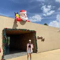 Roccia Cafe Kanchanaburi ใกล้สะพานข้ามแม่น้ำแคว